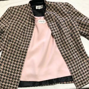 Tweed blazer with pink sleeveless top